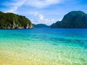 El Nido secluded beach