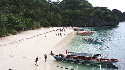 Matukad Beach Caramoan