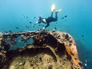 Coron wreck diving