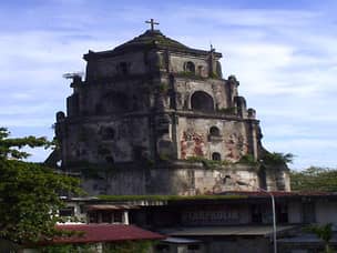 Sinking bell tower in Laoag