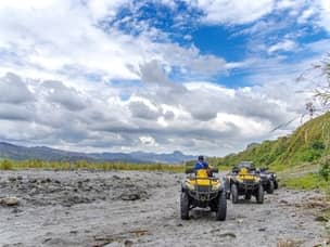 4x4 ride to mount Pinatubo