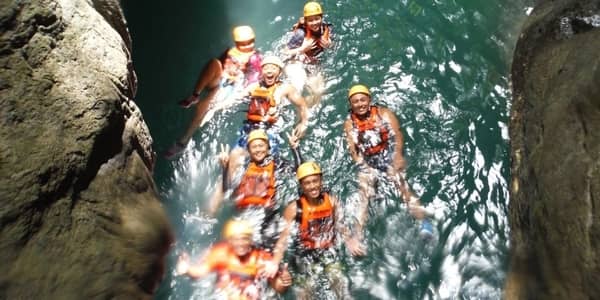 Canyoneering tour Kawasan Falls