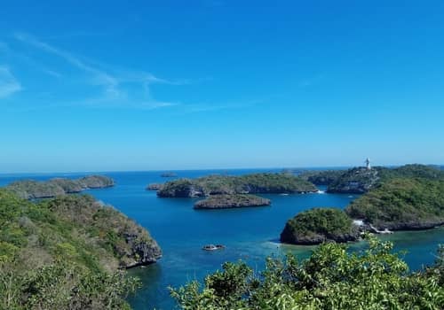 Hundred islands panoramic view