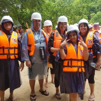 Underground river group tour