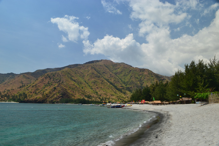 Anawangin Cove